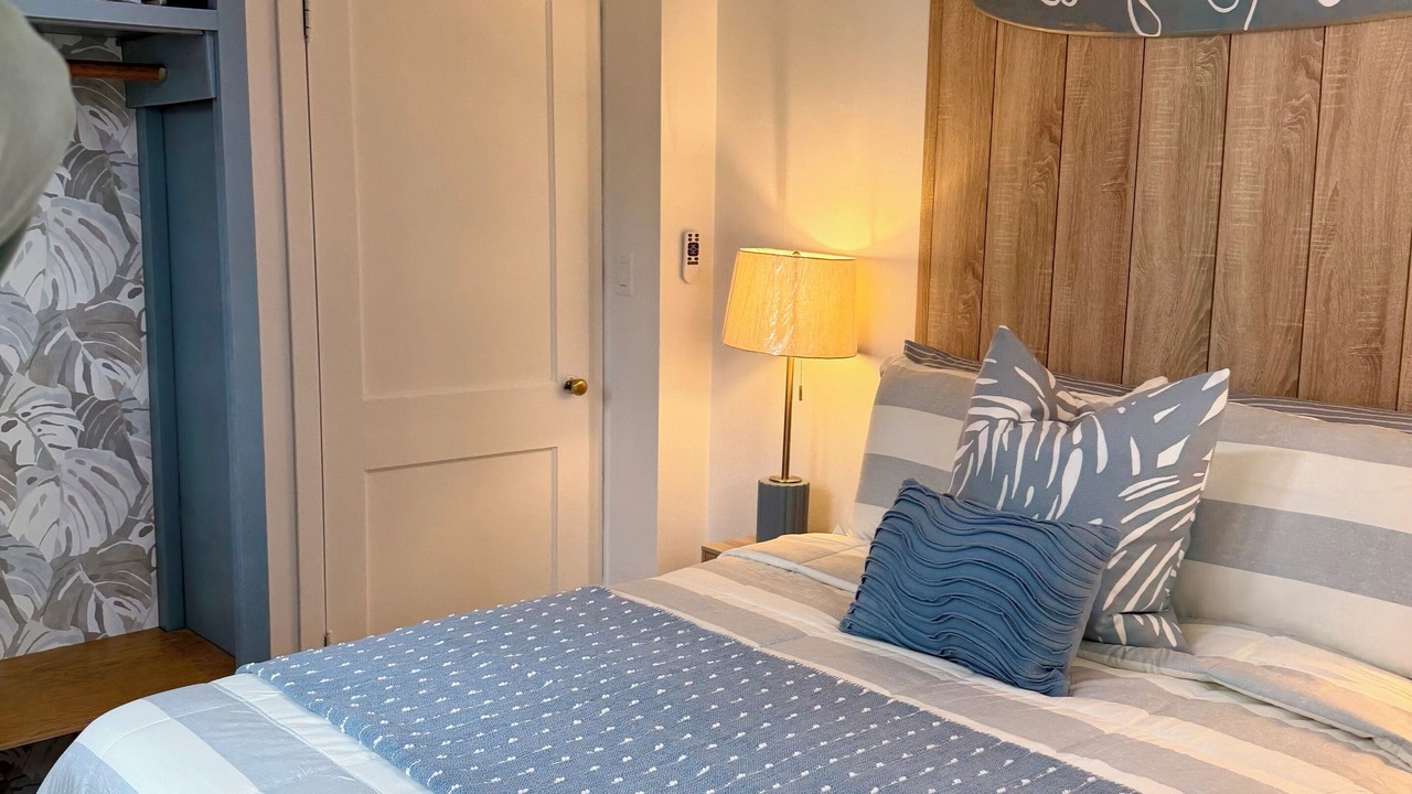 Photo of Bedroom in Clear Lake