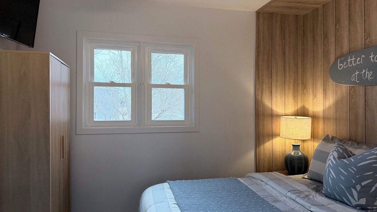 Photo of Bedroom in Clear Lake