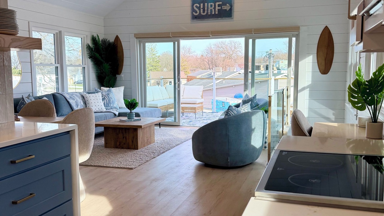 Photo of Livingroom in Clear Lake