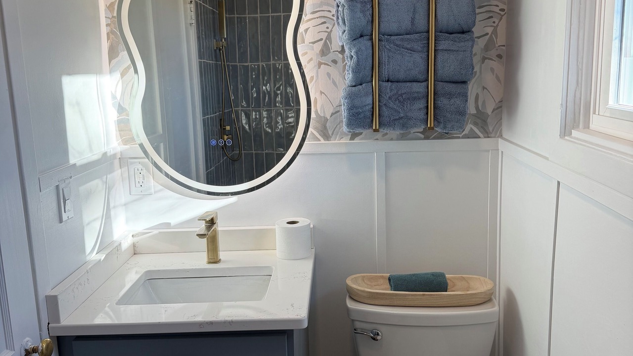 Photo of Bathroom in Clear Lake