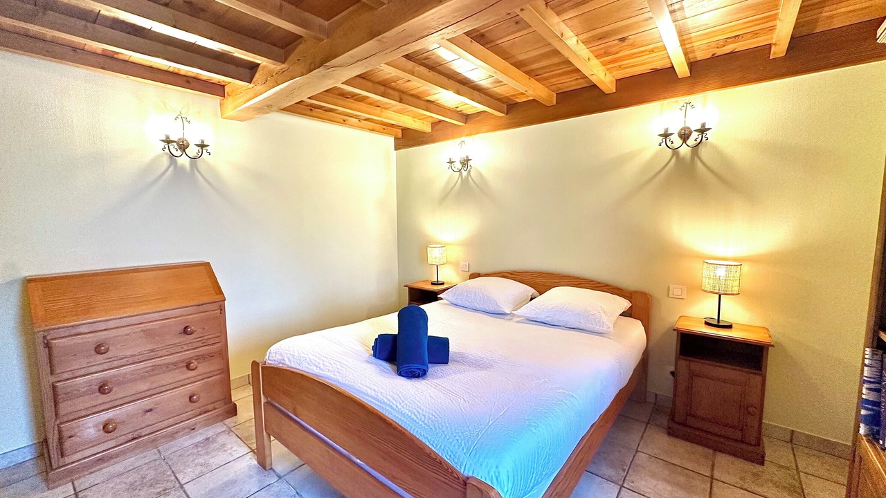 Photo of Bedroom in Rue