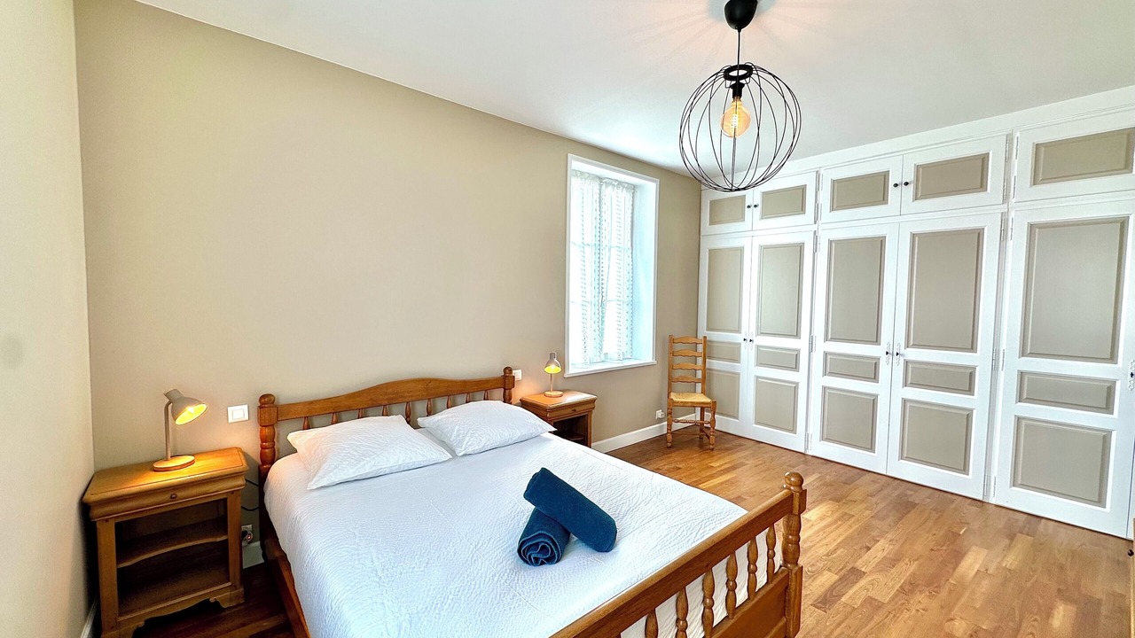 Photo of Bedroom in Rue