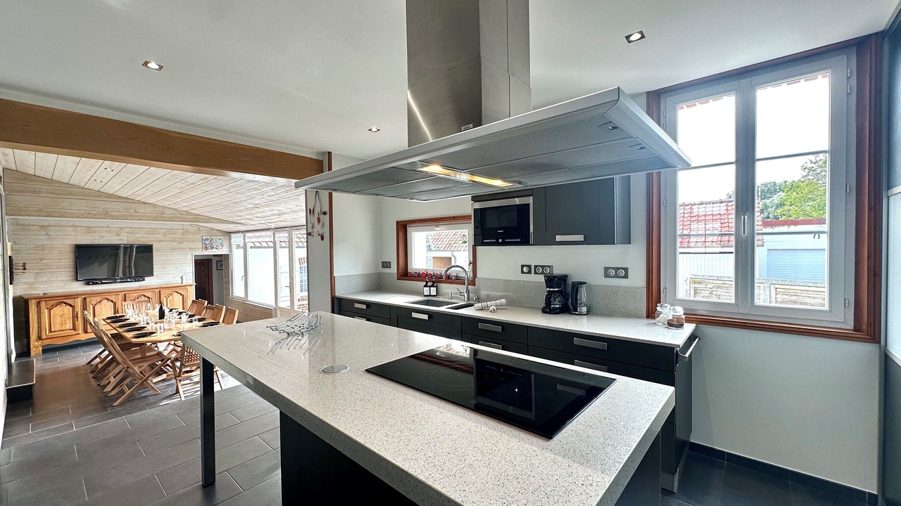 Photo of Kitchen in Rue