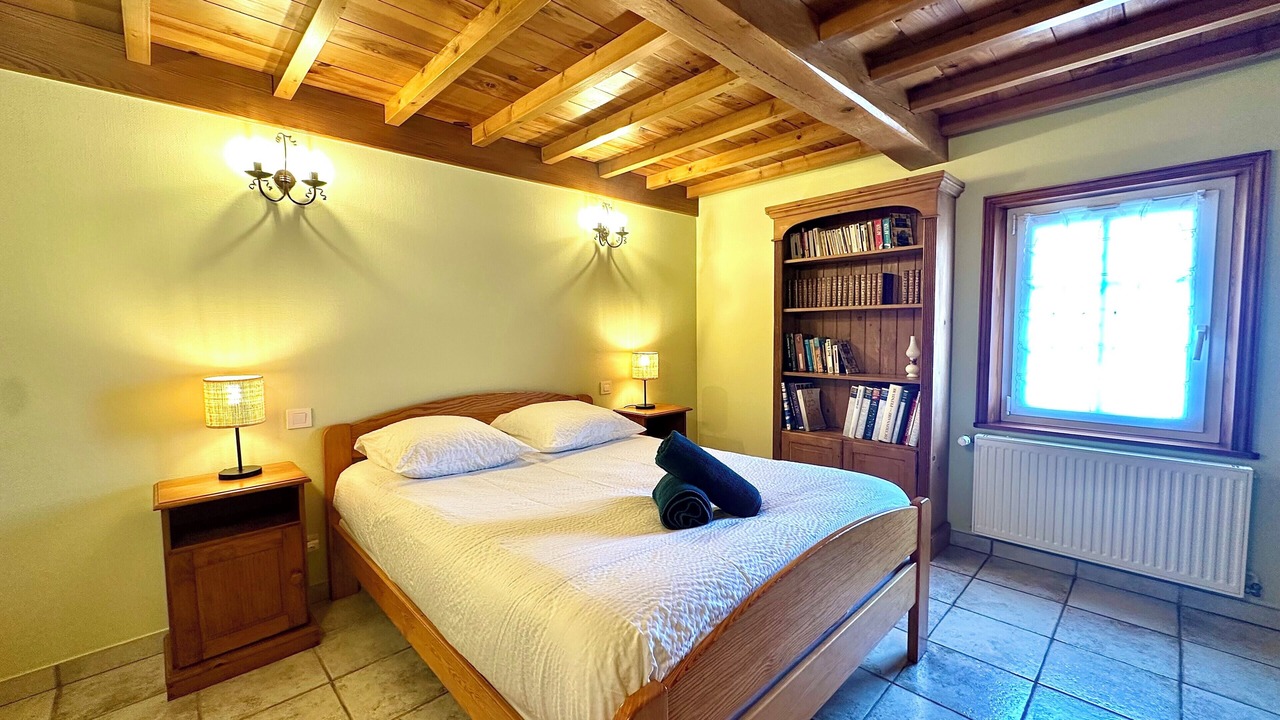 Photo of Bedroom in Rue