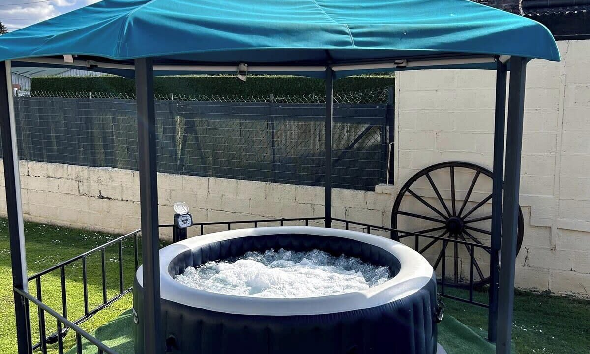 Photo of Outdoor in Abbeville
