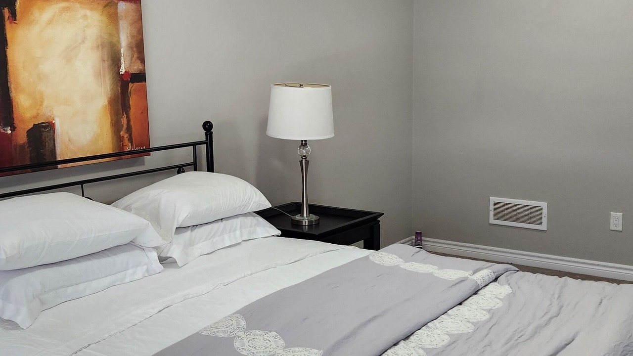 Photo of Bedroom in Midland