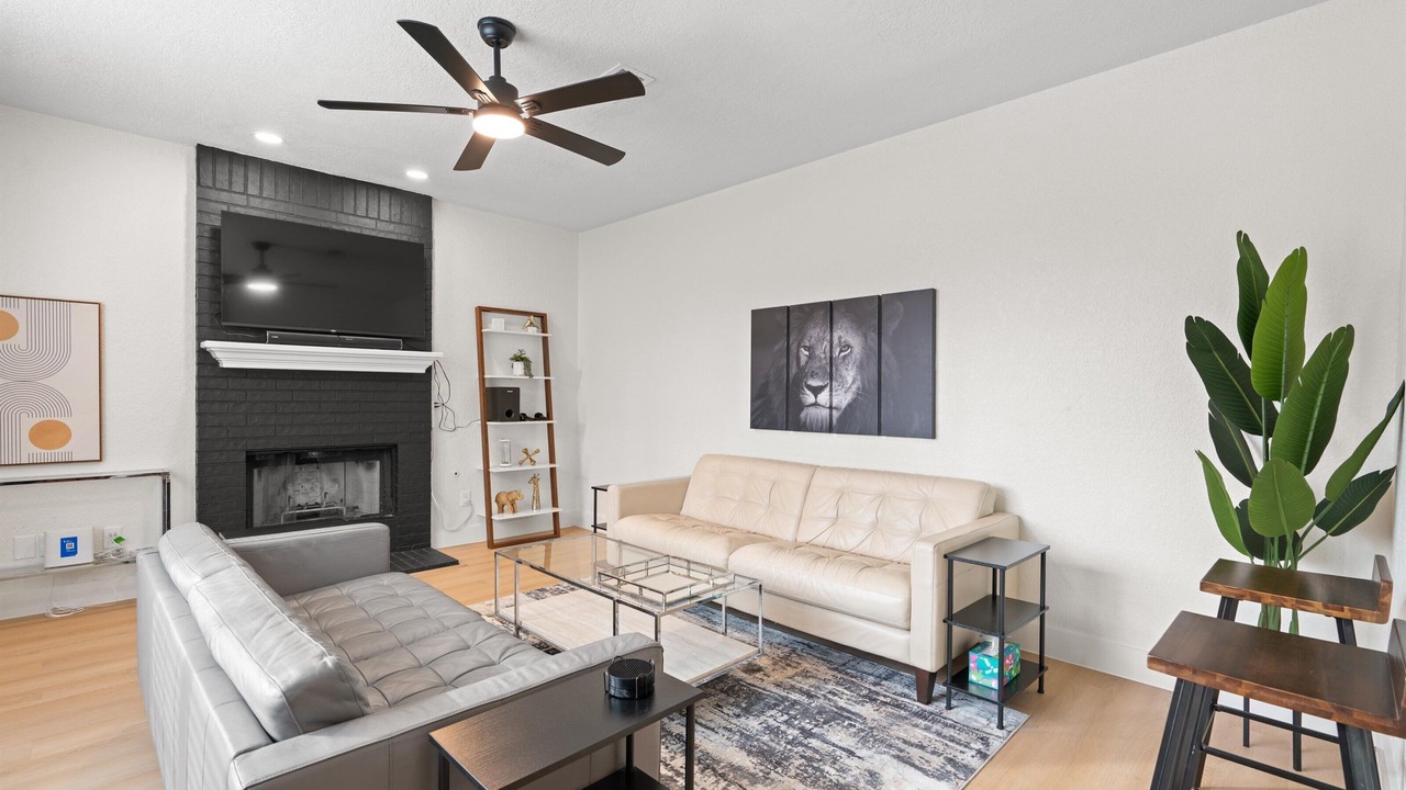 Photo of Livingroom in Round Rock