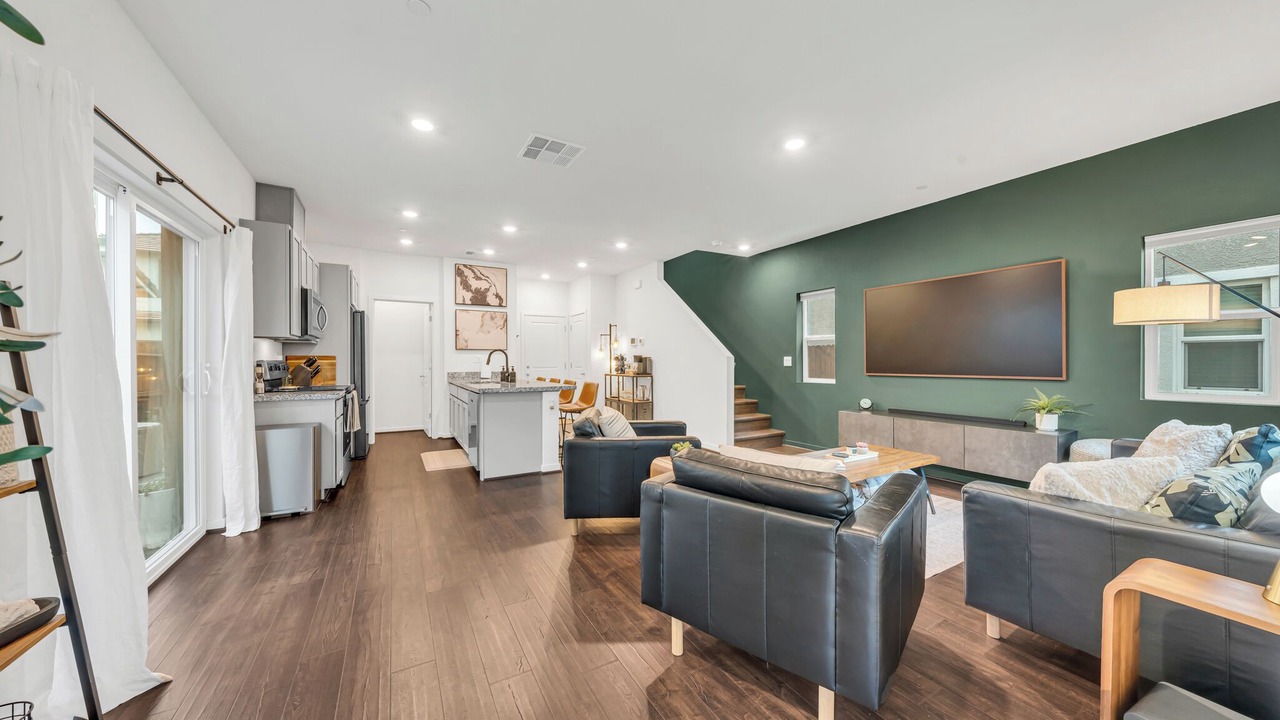 Photo of Livingroom in Roseville