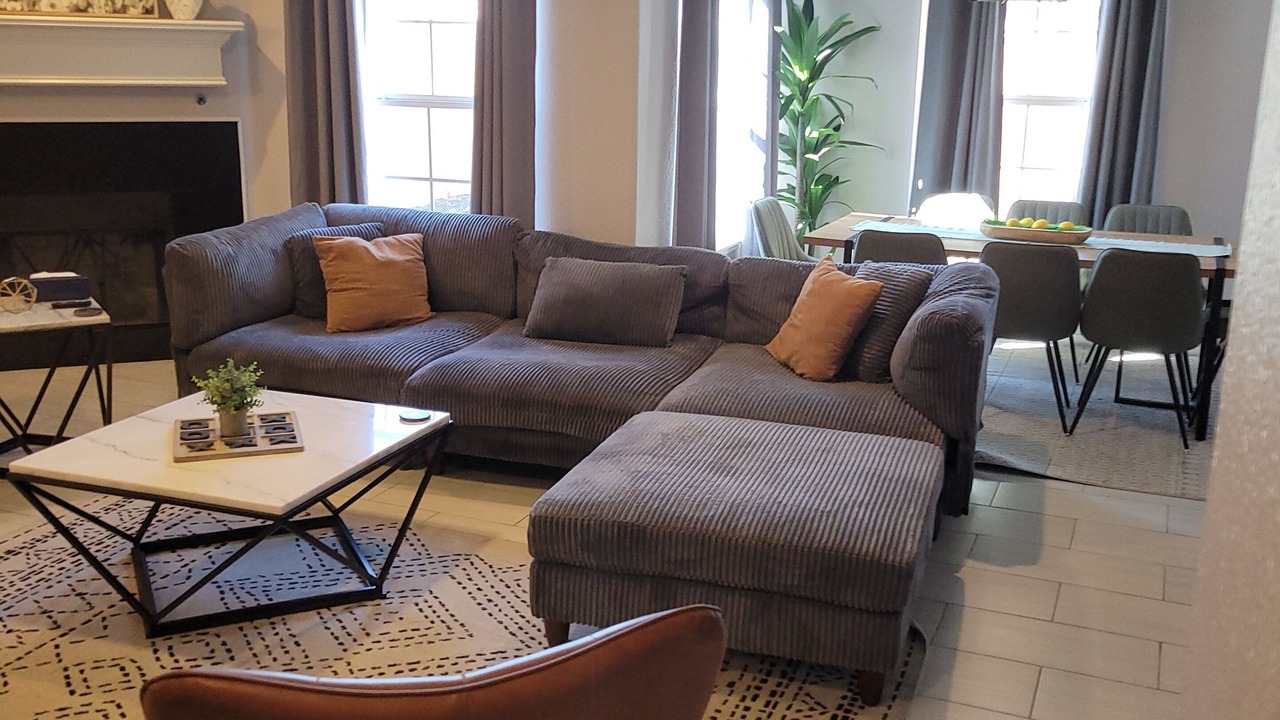 Photo of Livingroom in Oklahoma City