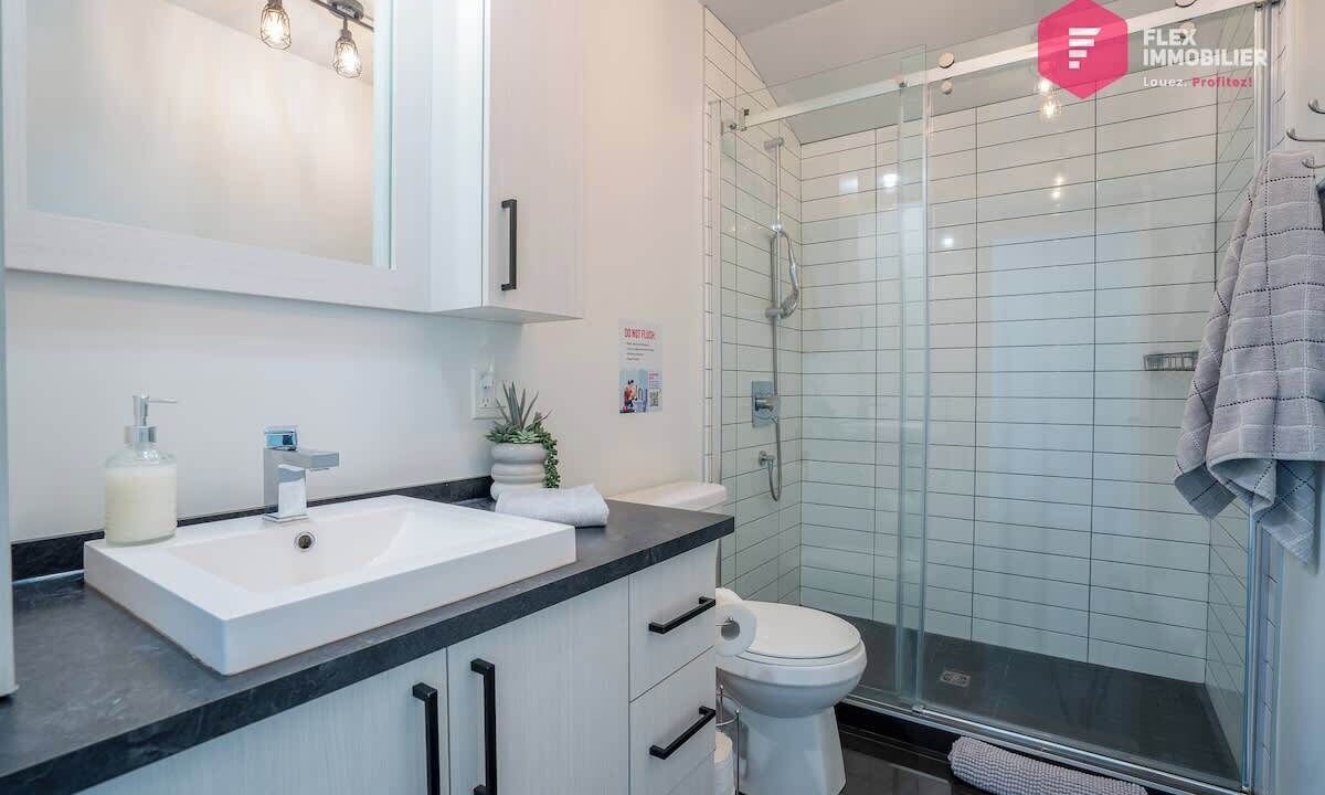 Photo of Bathroom in Pont-Rouge
