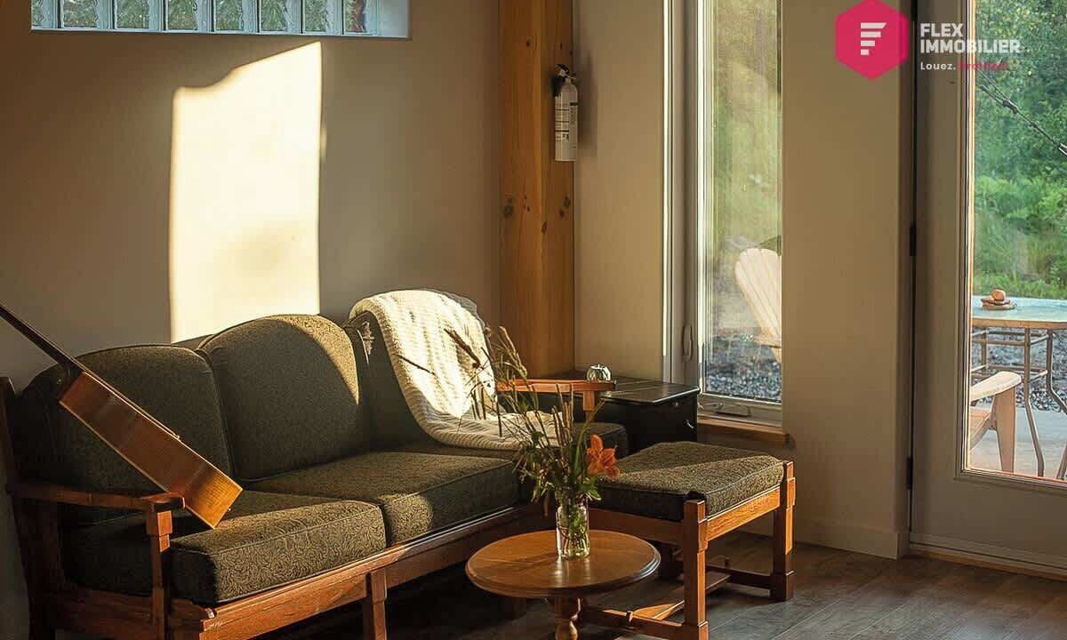 Photo of Livingroom in Notre-Dame-Des-Bois
