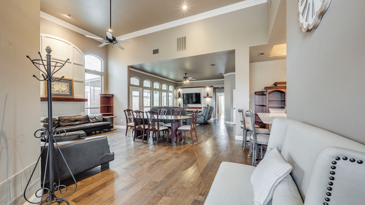 Photo of Livingroom in Irving