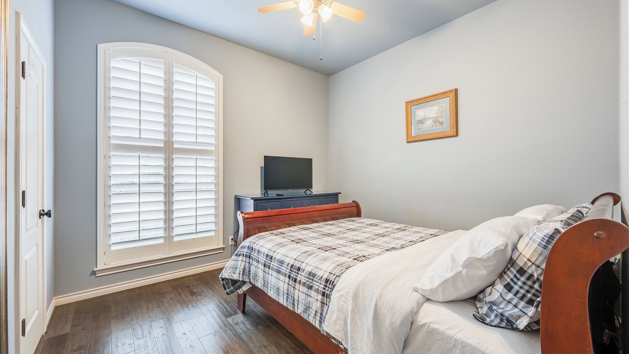 Photo of Bedroom in Irving