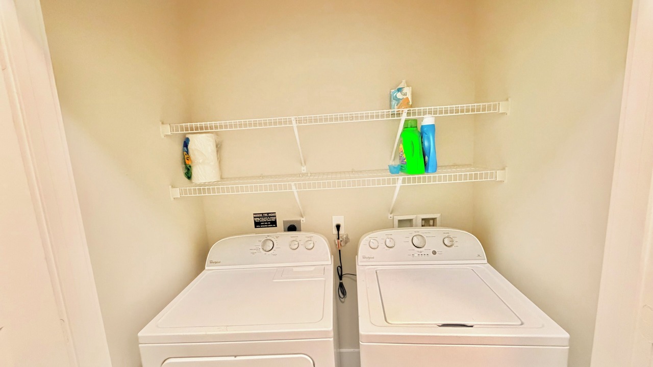 Photo of Others in Lindbergh