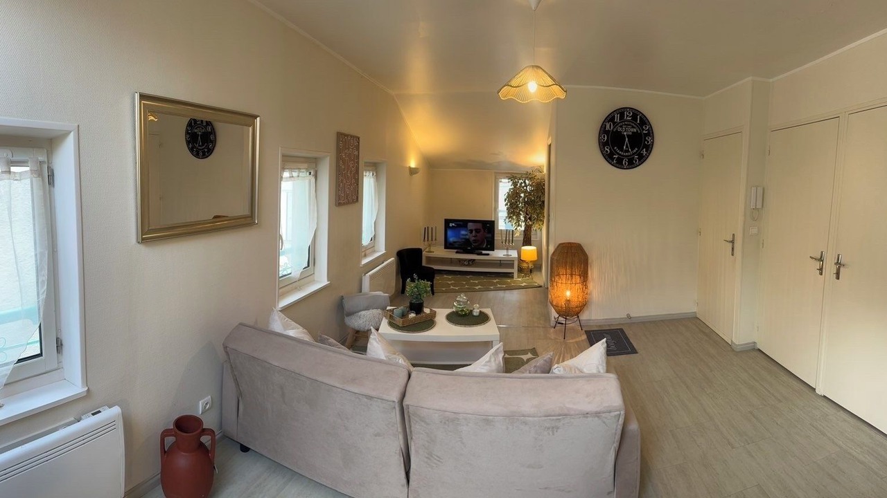 Photo of Livingroom in Chalons-en-Champagne