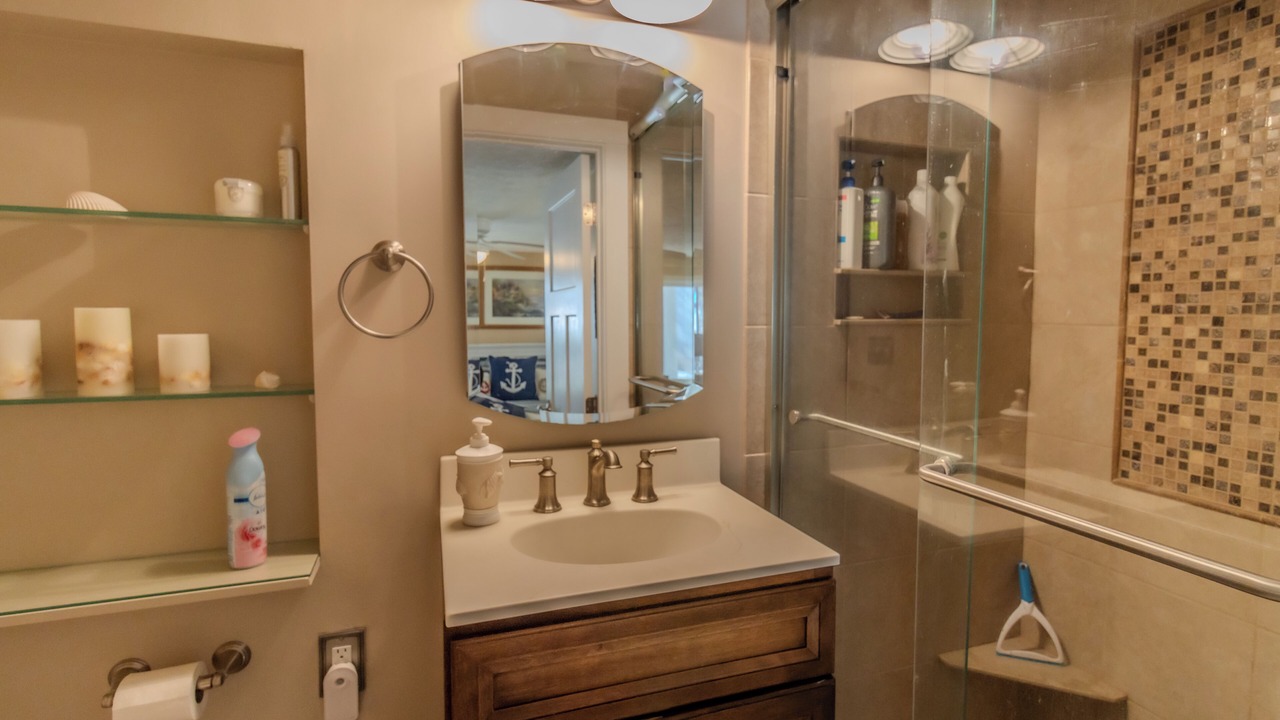 Photo of Bathroom in Cedar