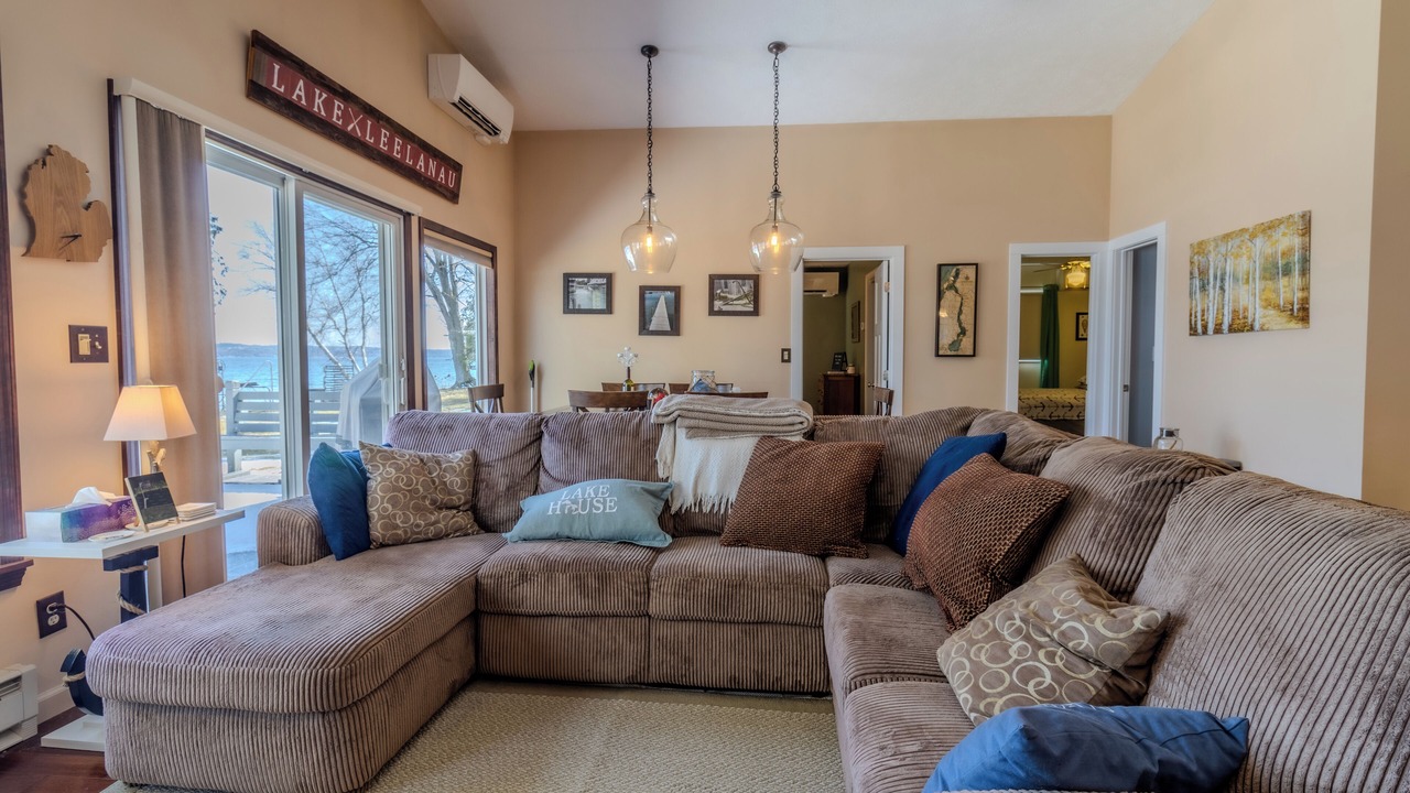 Photo of Livingroom in Cedar