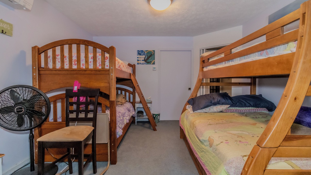 Photo of Bedroom in Cedar