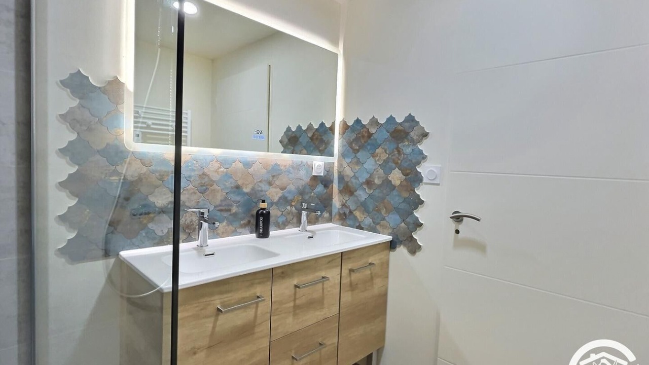 Photo of Bathroom in Rannee