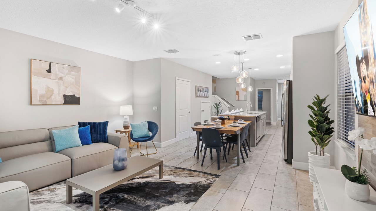 Photo of Livingroom in Eagle Pointe South