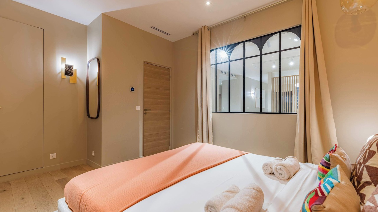 Photo of Bedroom in Quartier de la Porte-Saint-Denis