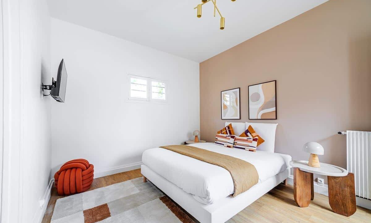Photo of Bedroom in Issy-les-Moulineaux