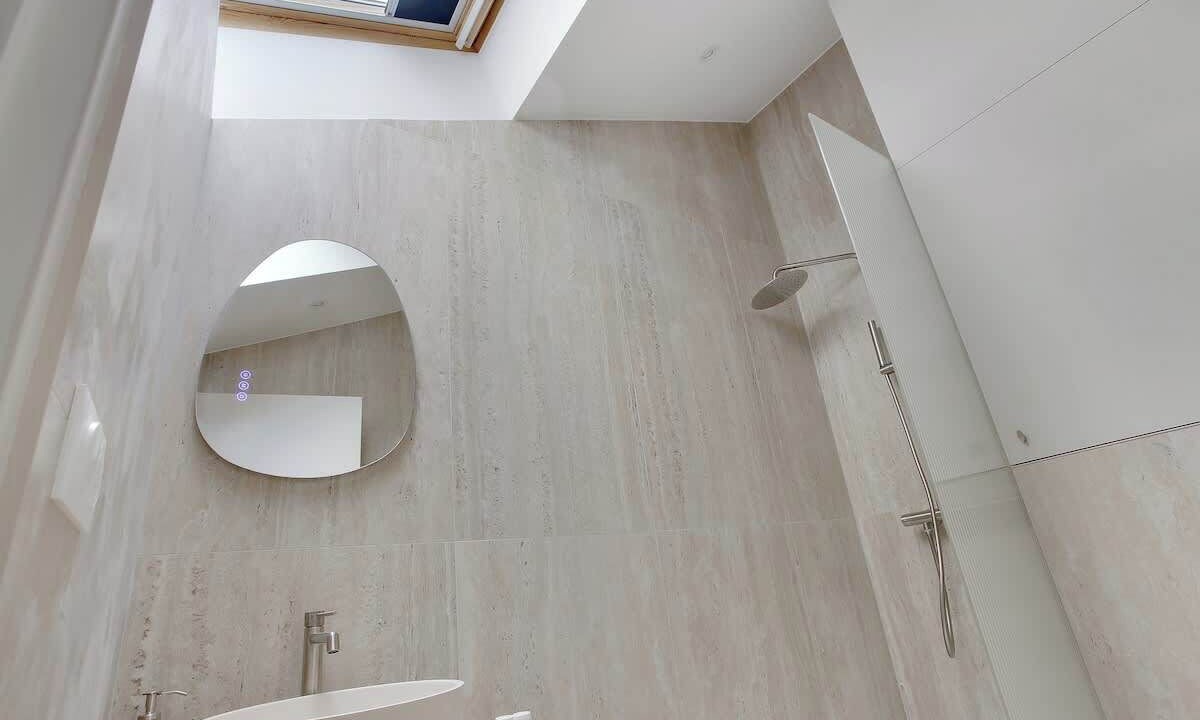 Photo of Bathroom in Neuilly-sur-Seine
