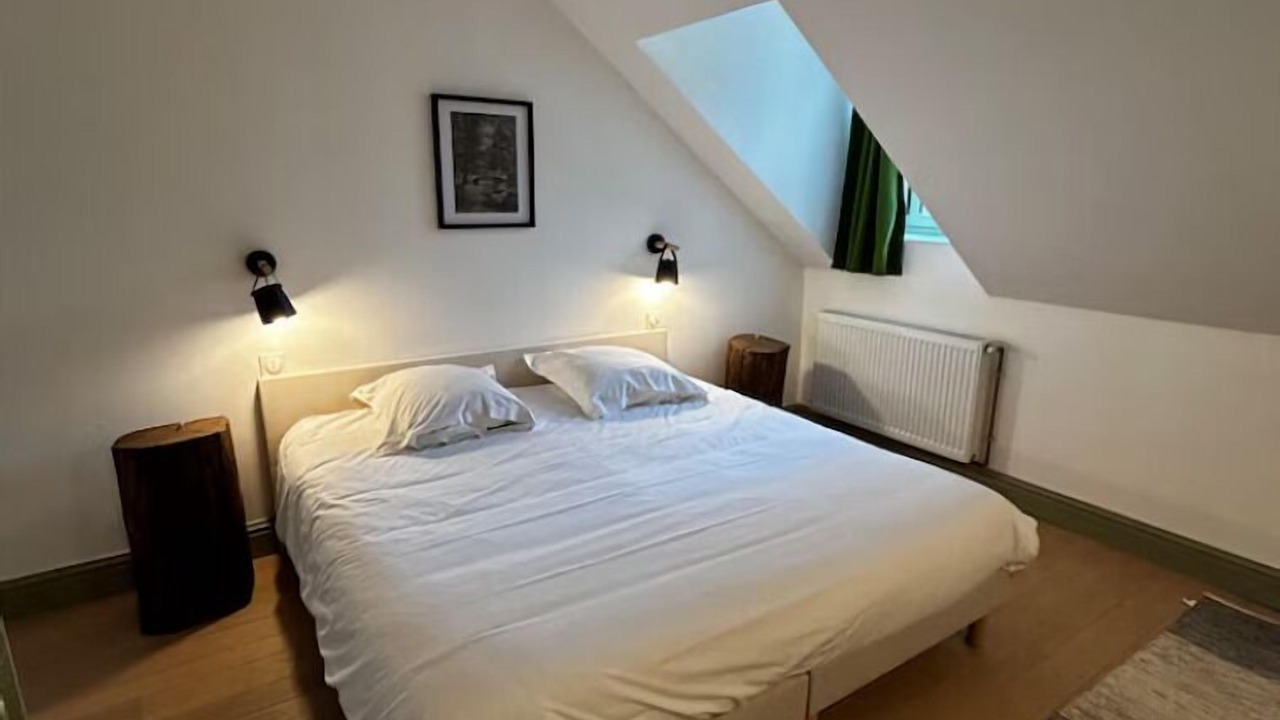 Photo of Bedroom in La Ferte-Saint-Aubin