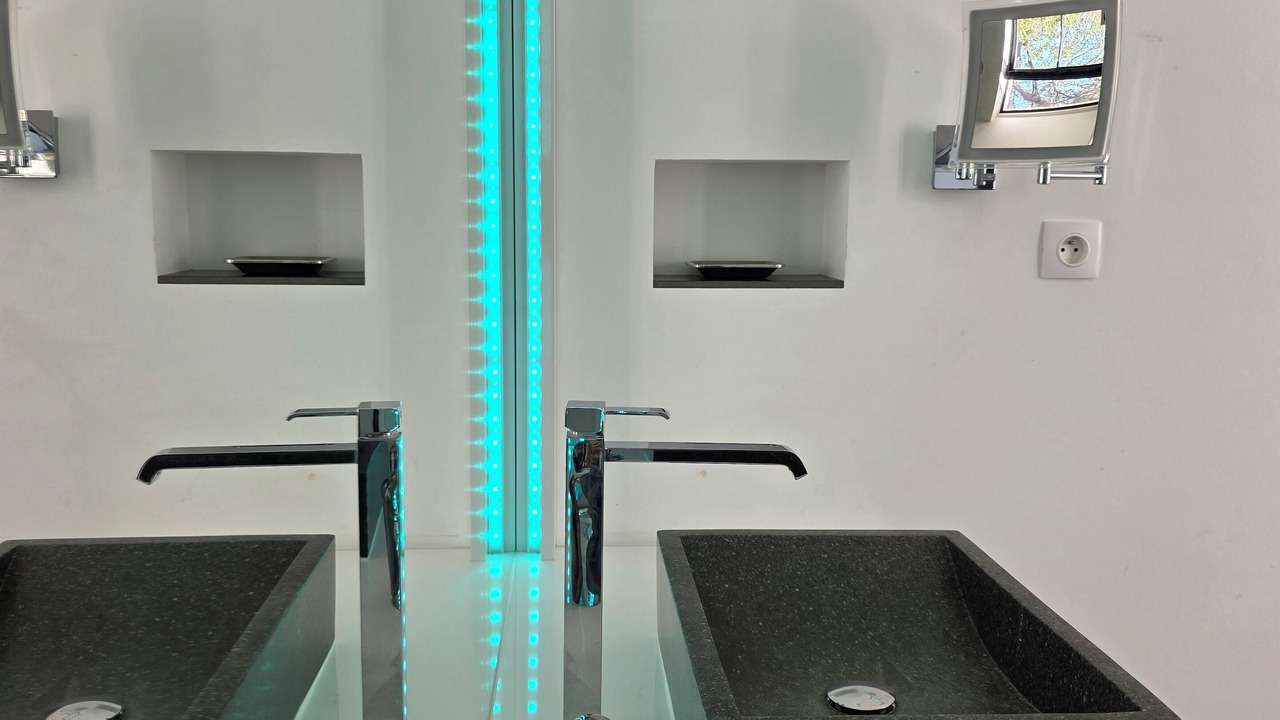 Photo of Bathroom in Sete