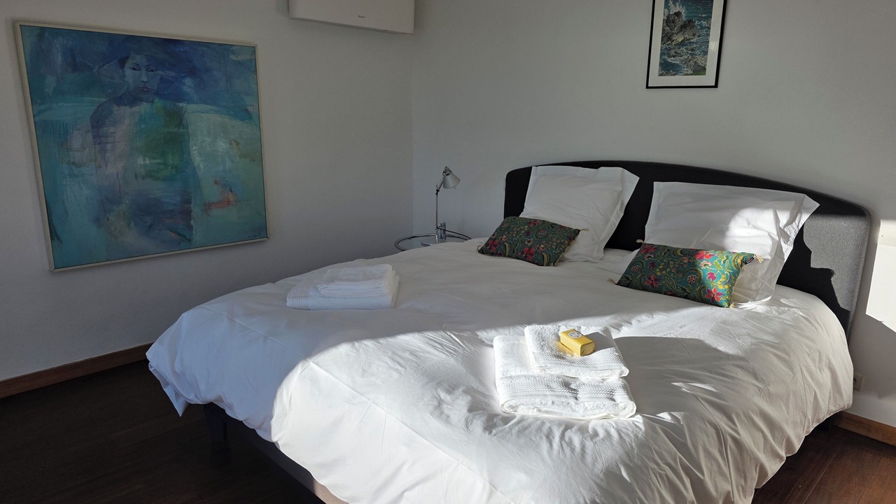 Photo of Bedroom in Sete