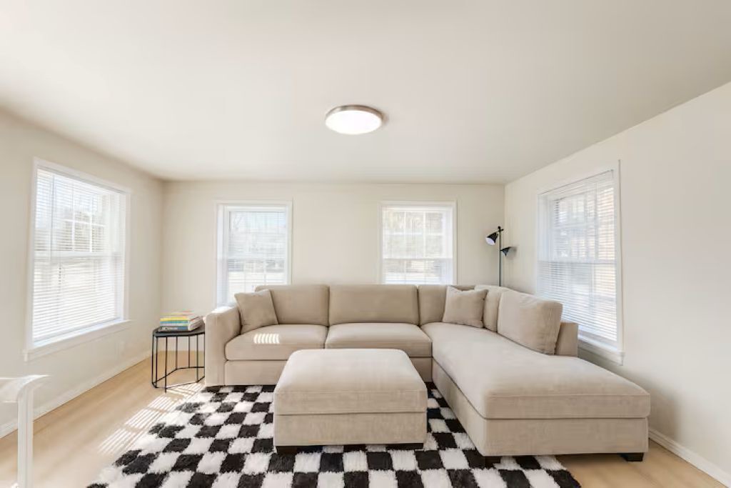 Photo of Livingroom in Central Oklahoma City