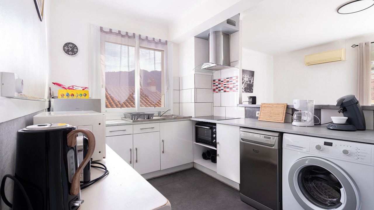 Photo of Kitchen in Amelie-les-Bains-Palalda
