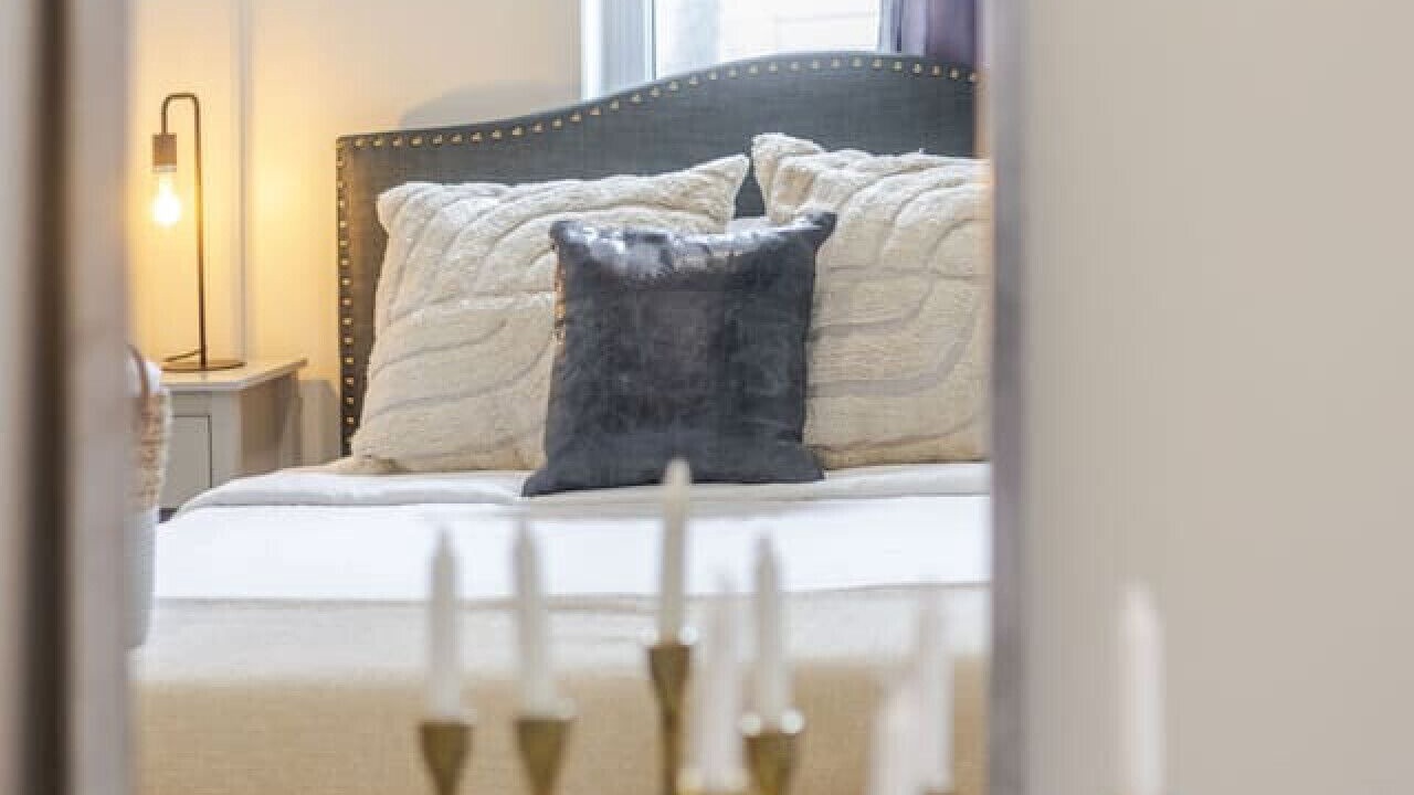 Photo of Bedroom in Cote-Des-Neiges—Notre-Dame-De-Grace