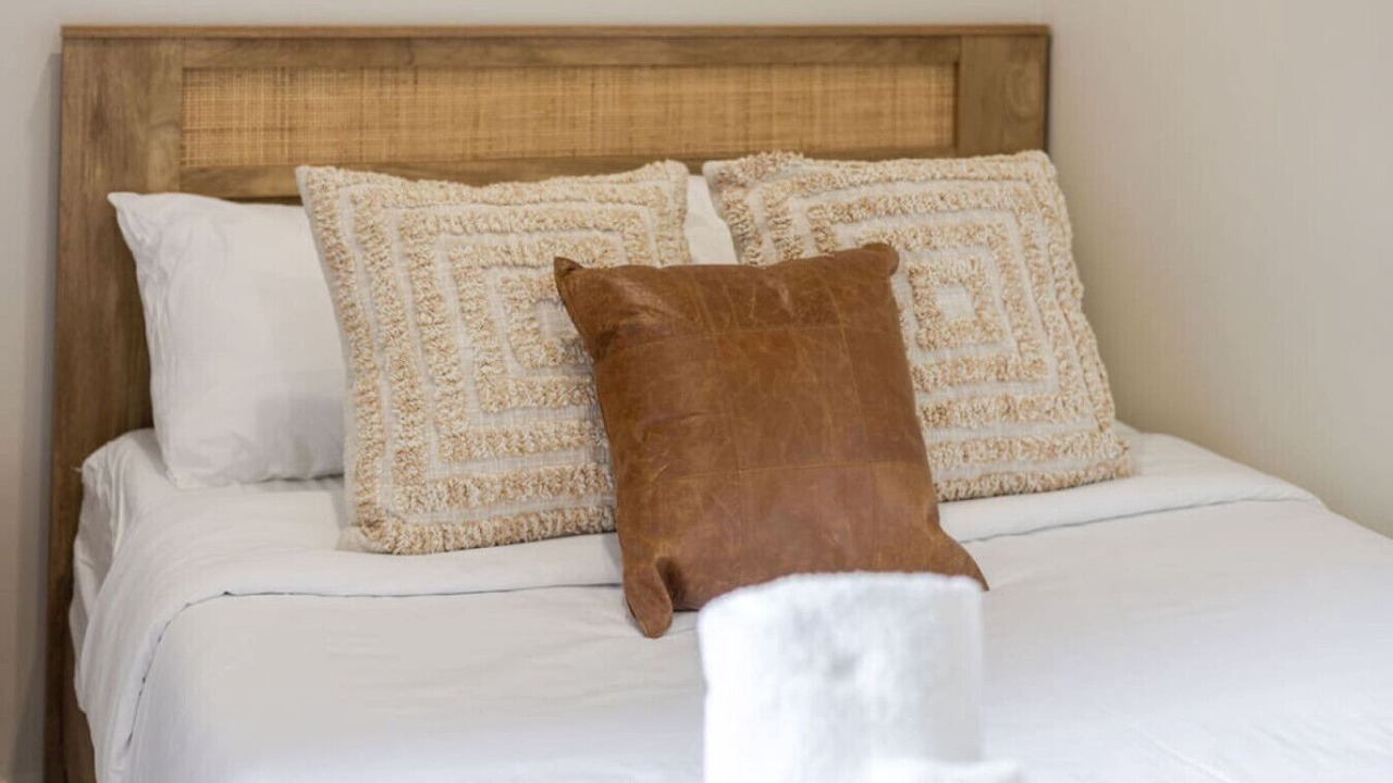 Photo of Bedroom in Cote-Des-Neiges—Notre-Dame-De-Grace