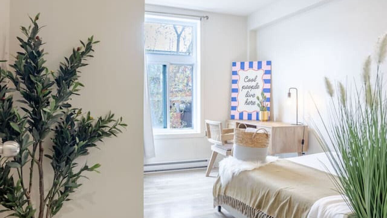 Photo of Bedroom in Cote-Des-Neiges—Notre-Dame-De-Grace