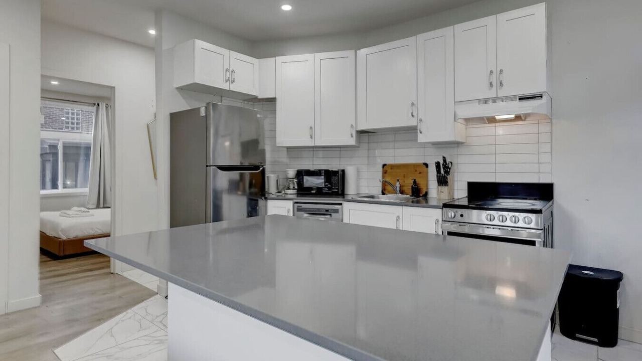 Photo of Kitchen in Cote-Des-Neiges—Notre-Dame-De-Grace