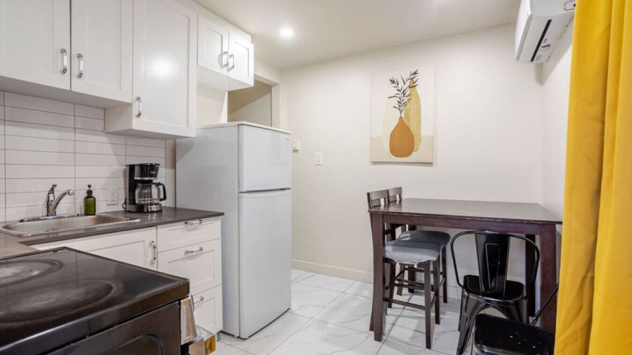 Photo of Kitchen in Cote-Des-Neiges—Notre-Dame-De-Grace
