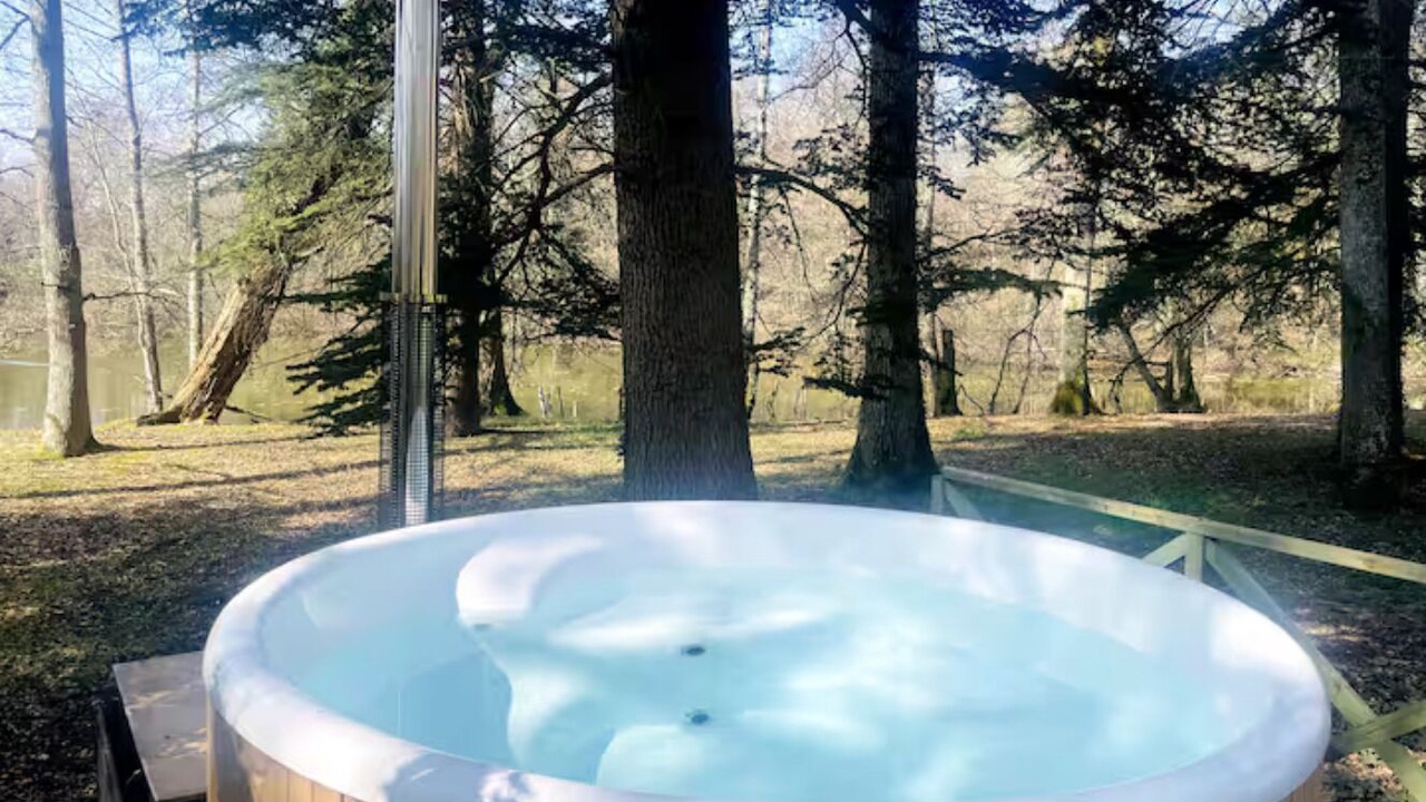 Photo of Outdoor in La Ferte-Saint-Aubin