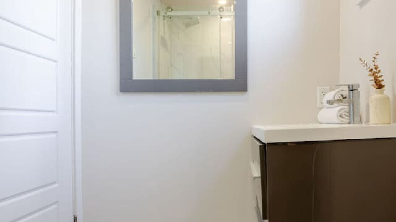 Photo of Bathroom in Cote-Des-Neiges—Notre-Dame-De-Grace