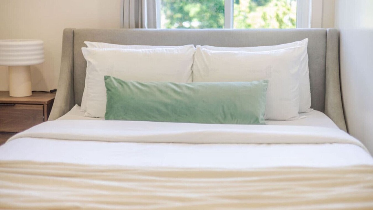 Photo of Bedroom in Cote-Des-Neiges—Notre-Dame-De-Grace