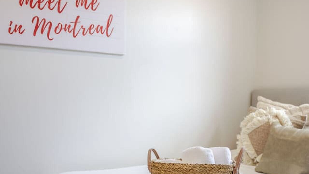 Photo of Bedroom in Cote-Des-Neiges—Notre-Dame-De-Grace