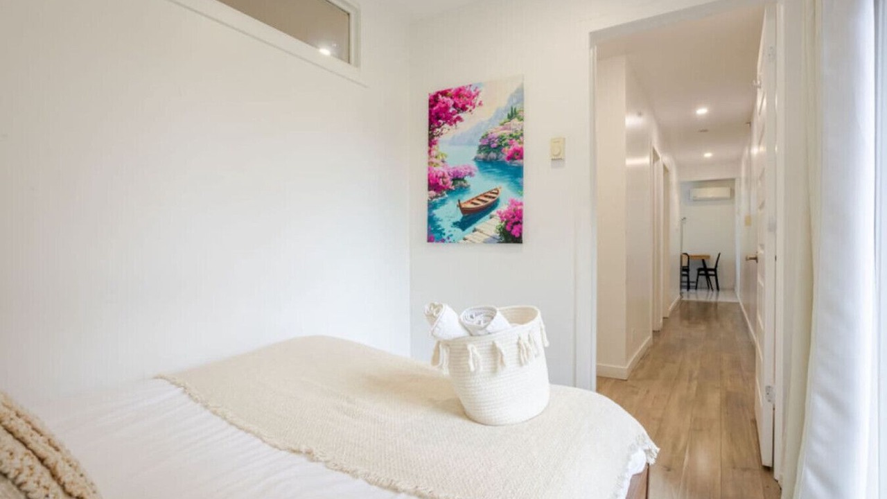 Photo of Bedroom in Cote-Des-Neiges—Notre-Dame-De-Grace