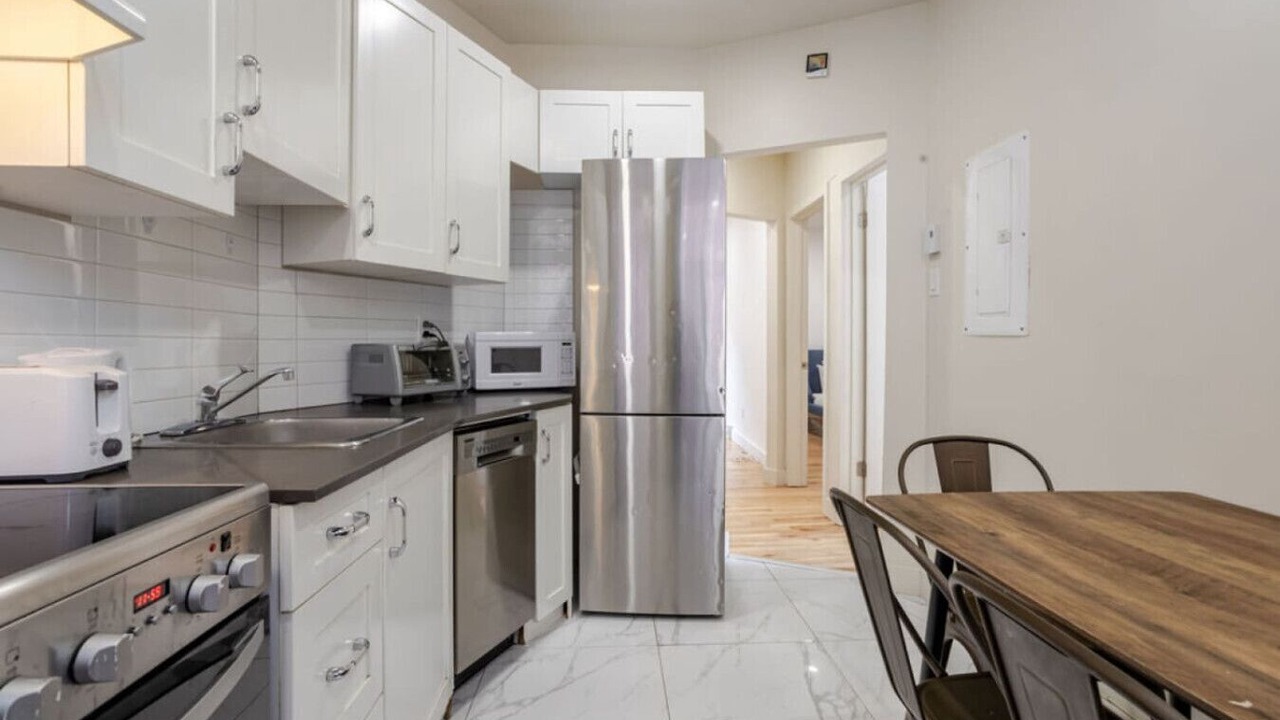 Photo of Kitchen in Cote-Des-Neiges—Notre-Dame-De-Grace