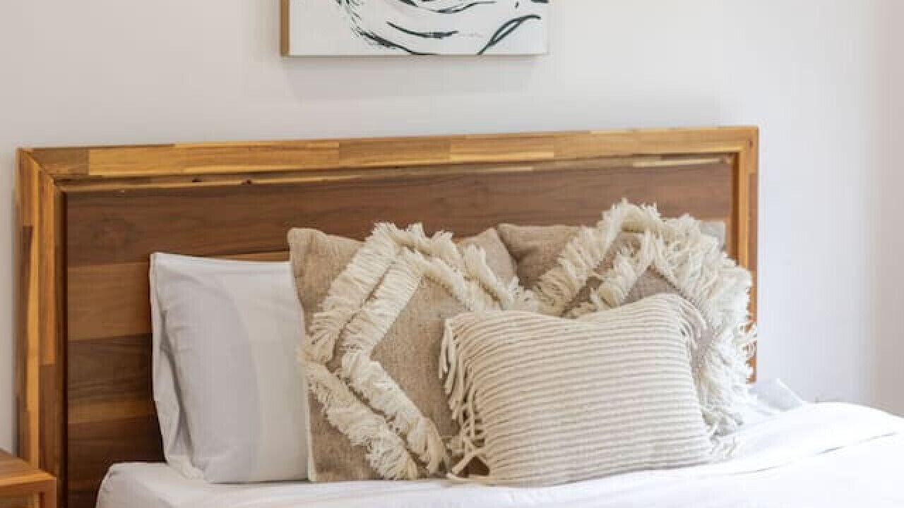Photo of Bedroom in Cote-Des-Neiges—Notre-Dame-De-Grace