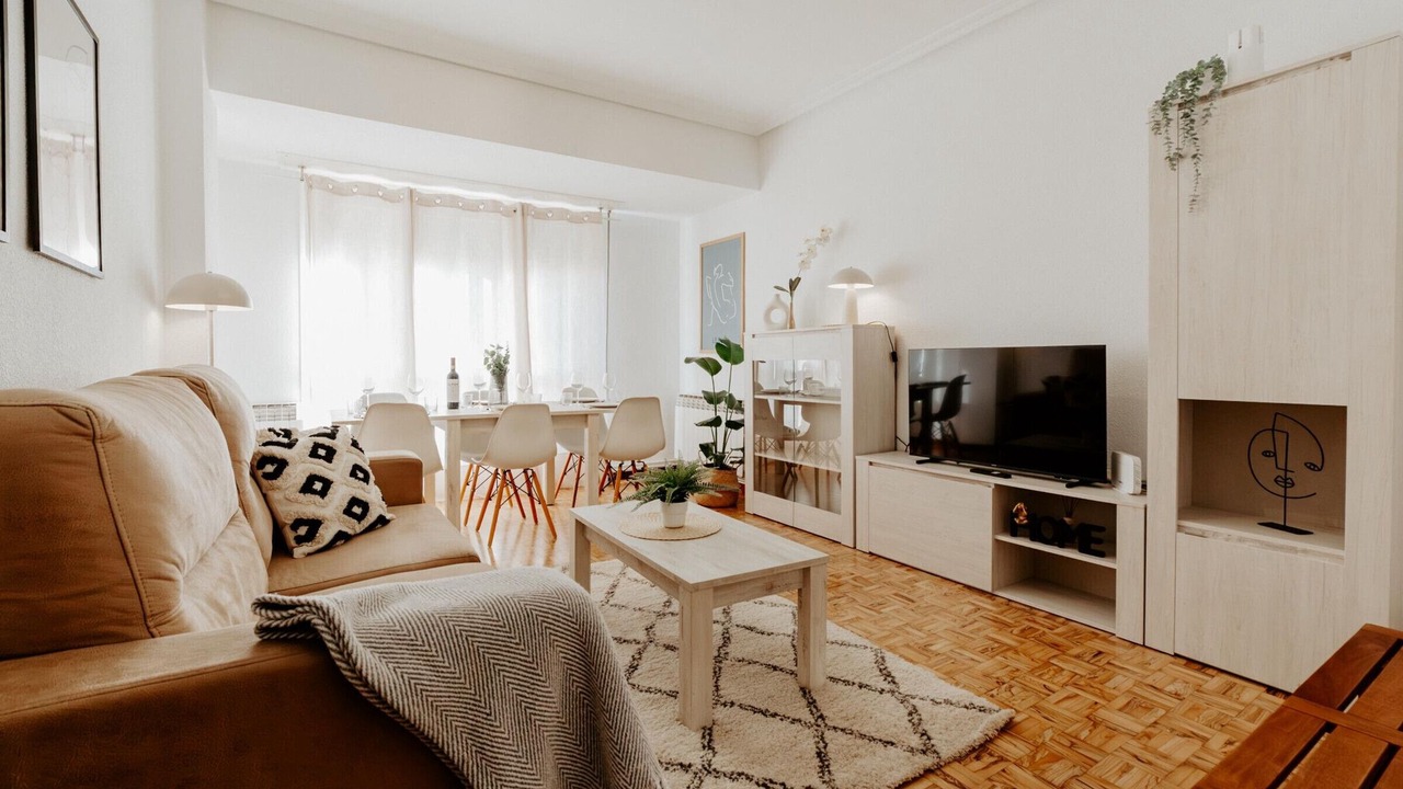 Photo of Livingroom in Logrono City Centre