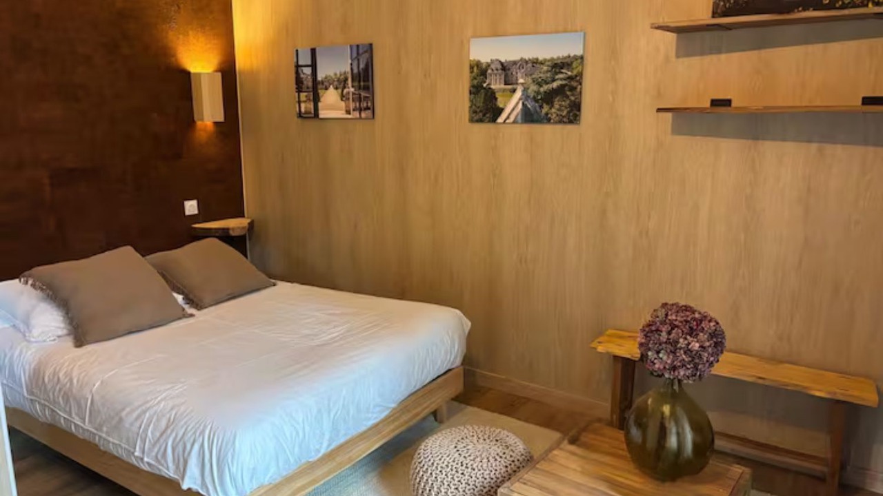 Photo of Bedroom in La Ferte-Saint-Aubin