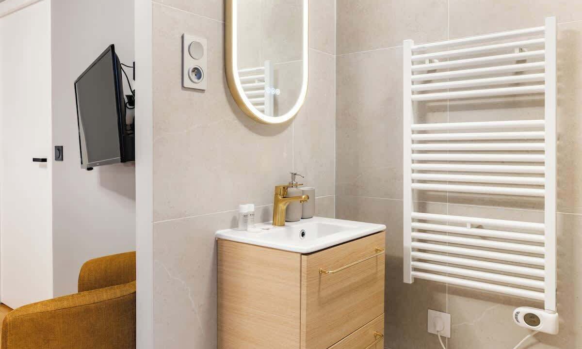 Photo of Bathroom in 3rd Arrondissement