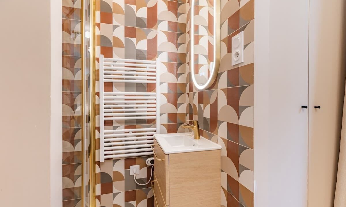 Photo of Bathroom in 3rd Arrondissement