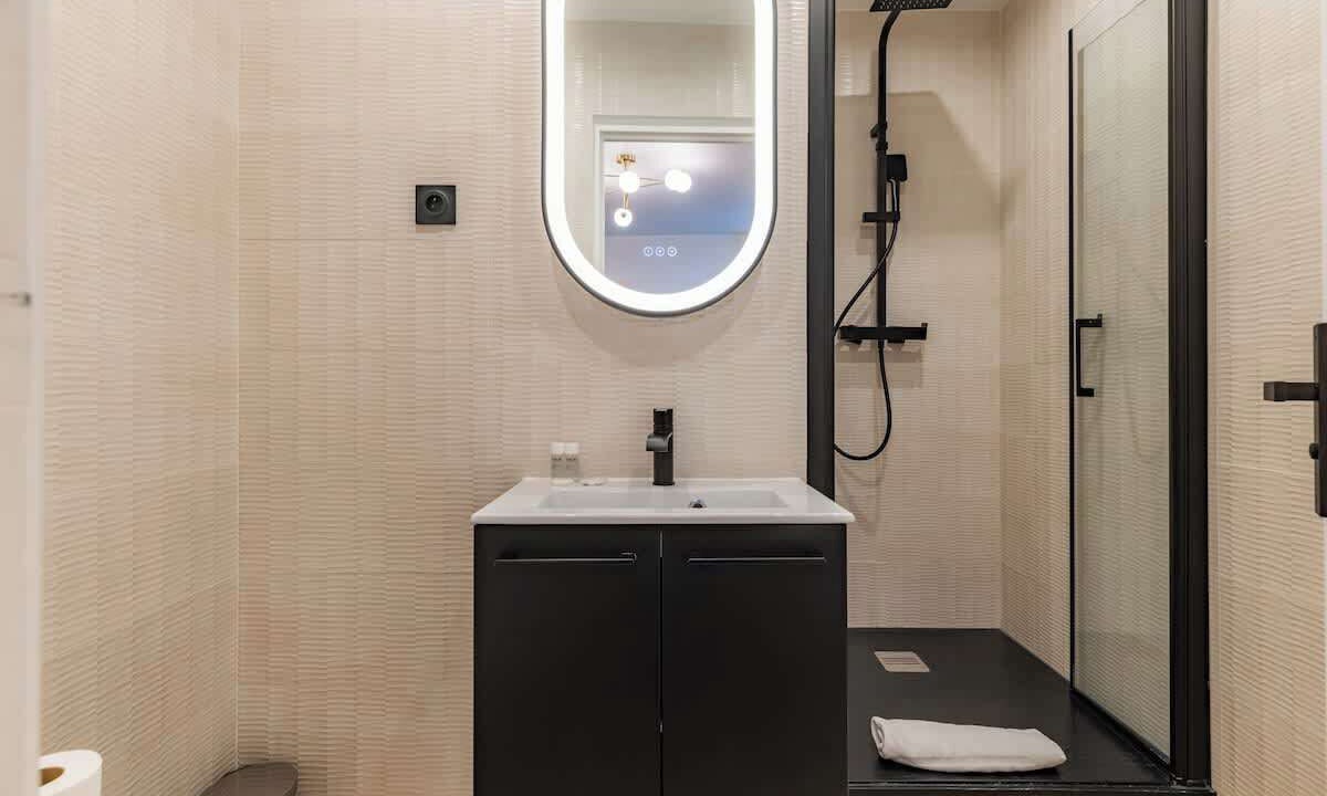 Photo of Bathroom in 3rd Arrondissement