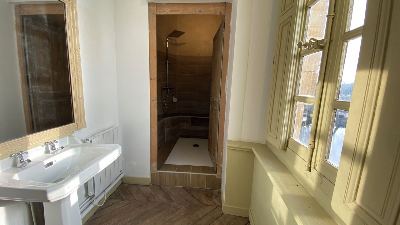 Photo of Bathroom in La Ferte-Saint-Aubin